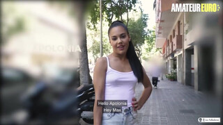 Érett szőke milf mellekkel szopja kettőt