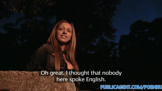 Hatalmas mellű román modell utcai kúr