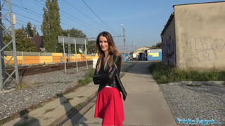 Állomási ribanc public dugás ügynökkel