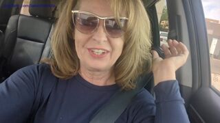 Kis Linda visszacsábul a Kohl's-ba egy forró rajongói vágyra