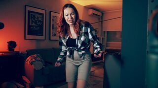 Ó Basszus! A betolakodó meghágja a feleségemet!