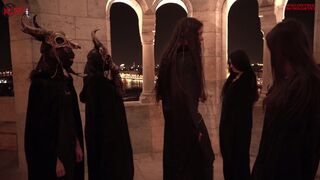 Mély sóvárgás hívja a tiltott behatolást