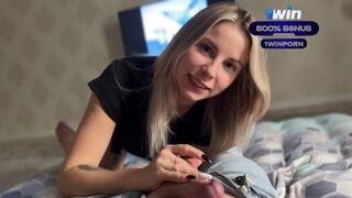 Vad amatőr szopás szőke csajjal és hatalmas fasszal