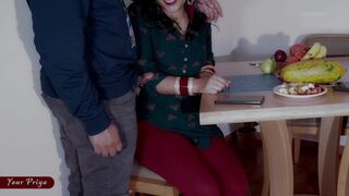 Priya bhabhi vadul ugrana a fiatal devarra és forró beleélvezéssel fejezi be